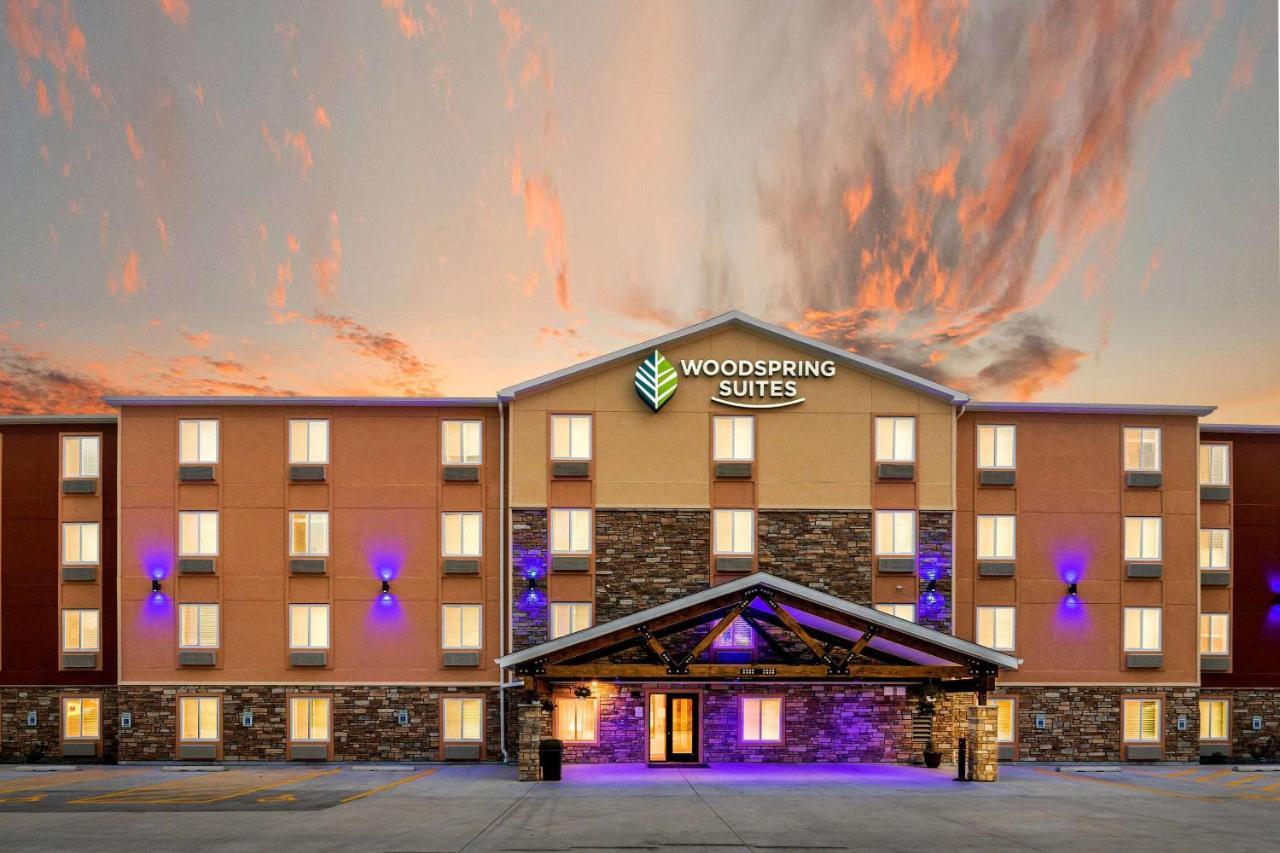 Woodspring Suites Davenport Quad Cities Экстерьер фото