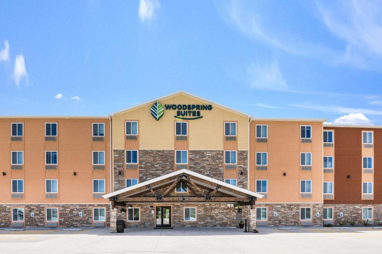Woodspring Suites Davenport Quad Cities Экстерьер фото